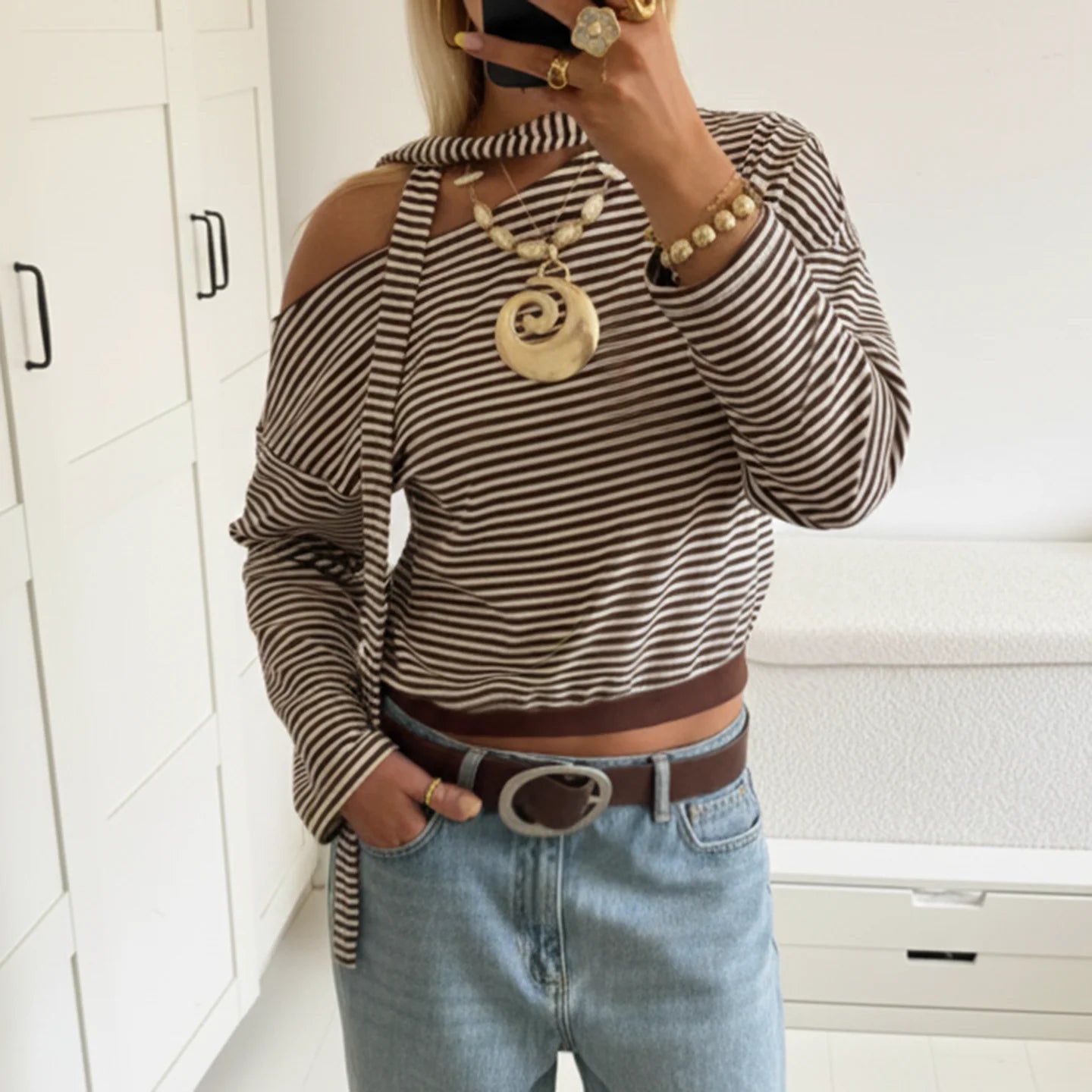 Becky Off-Shoulder Long-Sleeve Top